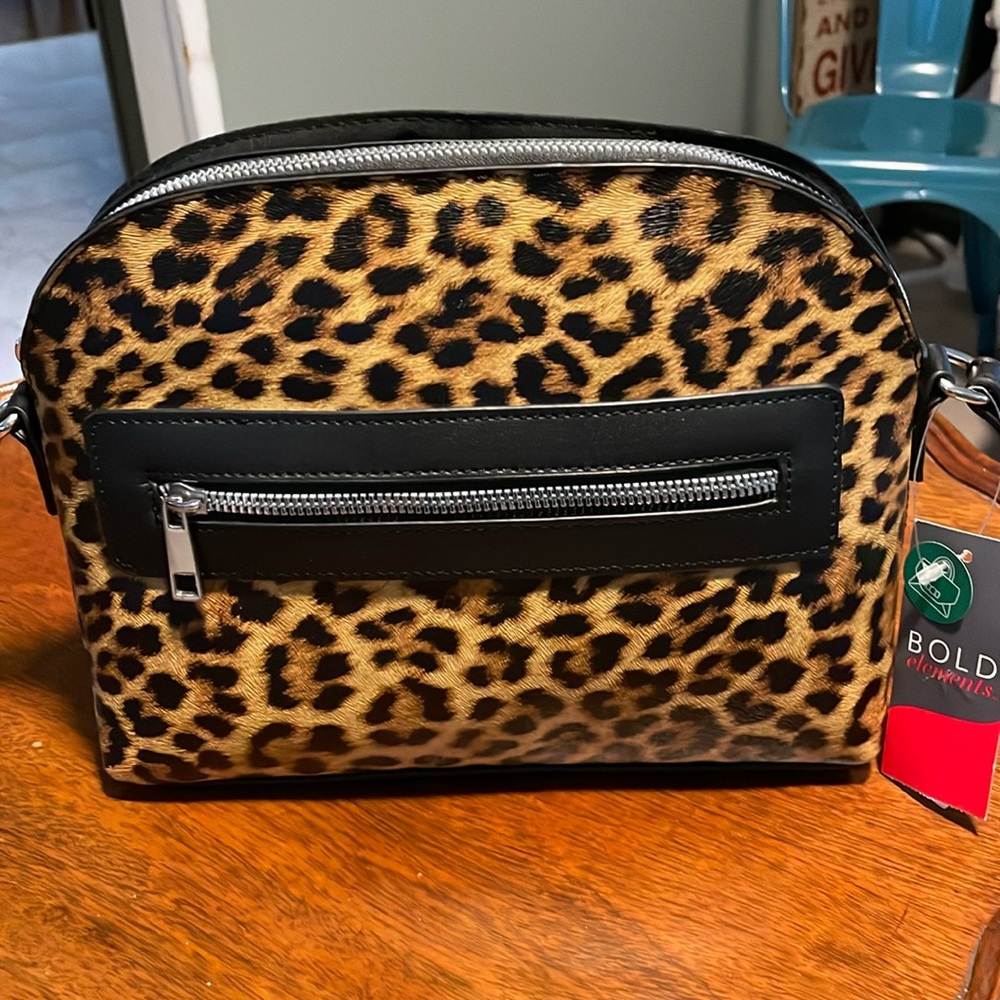 NWT Bold Elements Animal Print Crossbody Purse